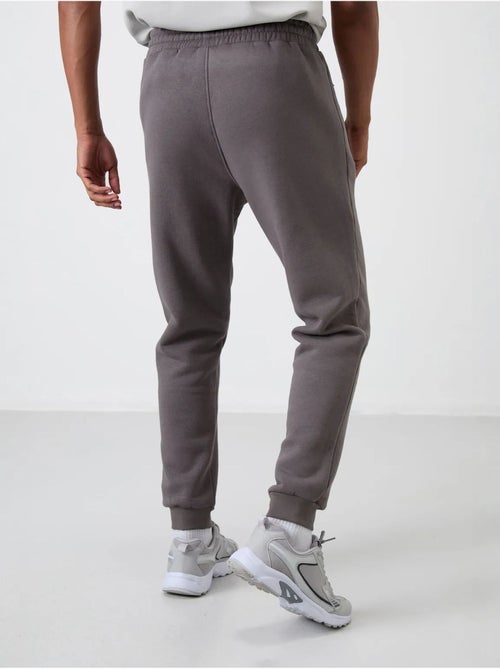Pantalon de jogging homme coupe jogger tommy - Kiabi Pantalon de jogging homme coupe jogger tommy - Kiabi