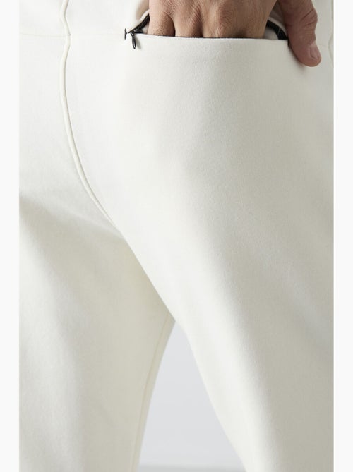 Pantalon de jogging homme coupe regular en molleton tommy - Kiabi Pantalon de jogging homme coupe regular en molleton tommy - Kiabi