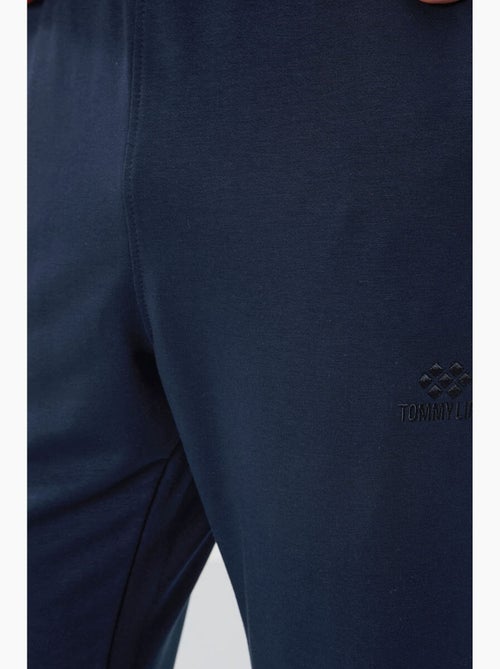 Pantalon de jogging homme slim à jambe droite tommy - Kiabi Pantalon de jogging homme slim à jambe droite tommy - Kiabi