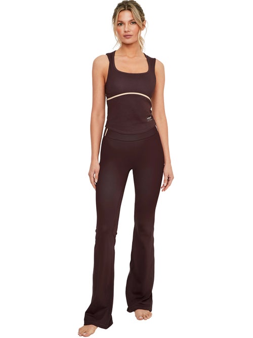 Pantalon de sport évasé tech st8 - Kiabi Pantalon de sport évasé tech st8 - Kiabi