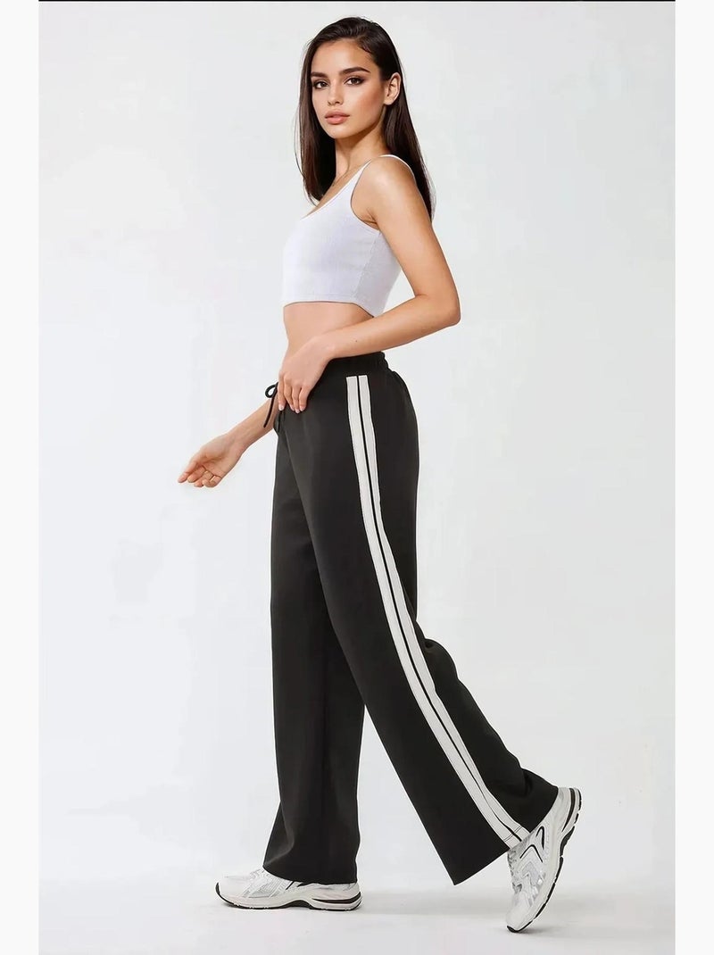Pantalon de survêtement à rayures à jambes larges hiccup Noir - Kiabi
