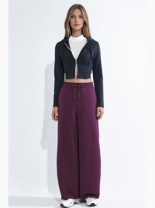 Pantalon de survêtement basique à coupe ajustée et surélevée hiccup - Kiabi Pantalon de survêtement basique à coupe ajustée et surélevée hiccup - Kiabi