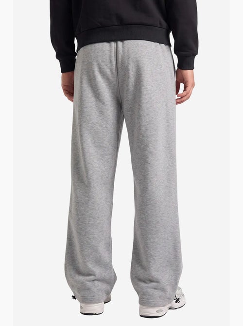 Pantalon de survêtement homme en mélange de coton tommy - Kiabi Pantalon de survêtement homme en mélange de coton tommy - Kiabi
