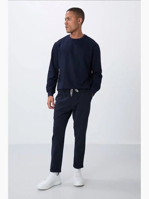 Pantalon de survêtement homme texturé fuselé tommy - Kiabi Pantalon de survêtement homme texturé fuselé tommy - Kiabi