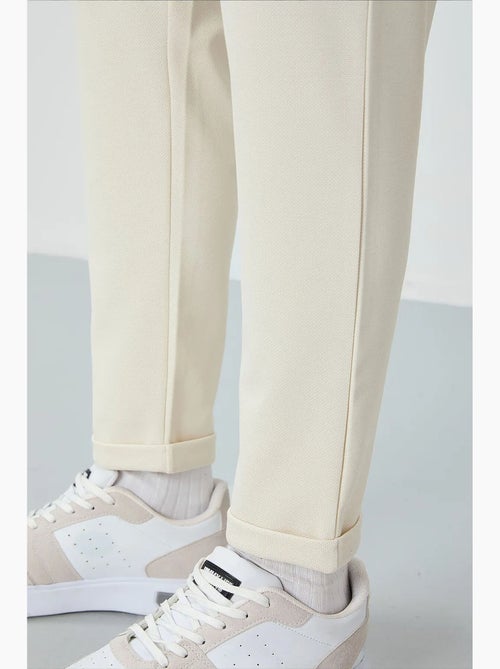 Pantalon de survêtement homme texturé fuselé tommy - Kiabi Pantalon de survêtement homme texturé fuselé tommy - Kiabi
