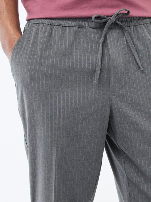 Pantalon de ville à fines rayures - Kiabi