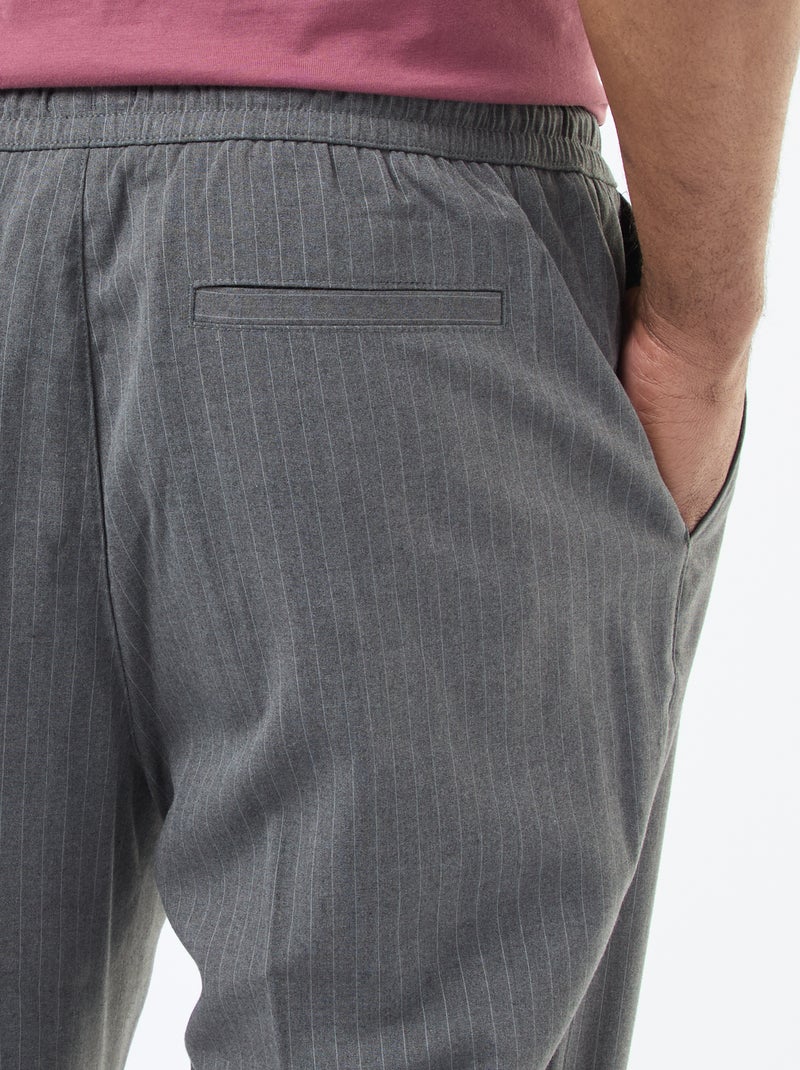 Pantalon de ville à fines rayures Noir - Kiabi