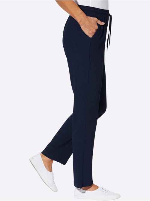 Pantalon décontracté à ceinture élastique avec poches latérales - Taille standard - Moda Vilona - Kiabi Pantalon décontracté à ceinture élastique avec poches latérales - Taille standard - Moda Vilona - Kiabi