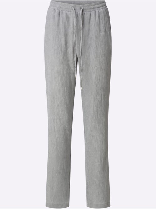Pantalon décontracté à ceinture élastique et poches latérales - taille courte - moda vilona - Kiabi Pantalon décontracté à ceinture élastique et poches latérales - taille courte - moda vilona - Kiabi