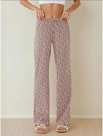 Pantalon décontracté à jambes larges et à motifs
