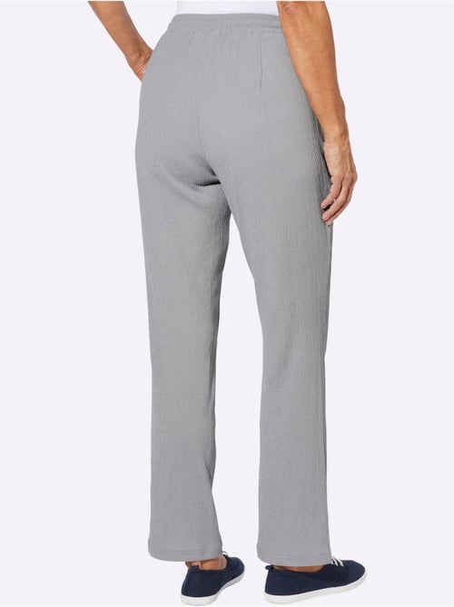 Pantalon décontracté avec ceinture élastique et poches latérales - Taille standard - Moda Vilona - Kiabi Pantalon décontracté avec ceinture élastique et poches latérales - Taille standard - Moda Vilona - Kiabi