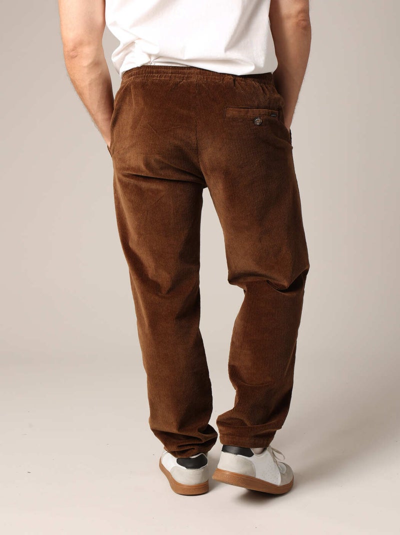 Pantalon décontracté en velours côtelé 'Deeluxe' Marron - Kiabi