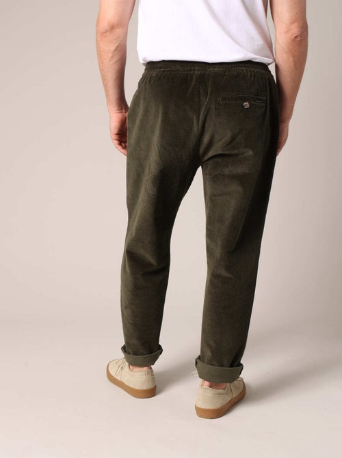 Pantalon décontracté en velours côtelé 'Deeluxe' - Kiabi