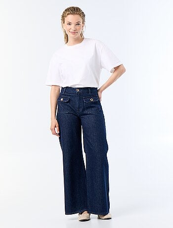 Pantalon denim brut wide leg avec boutons dorés