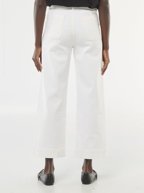 Pantalon denim cropped avec boutons - Kiabi