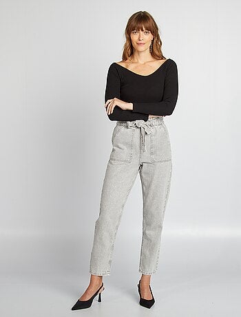 Pantalon denim mom avec ceinture à nouer