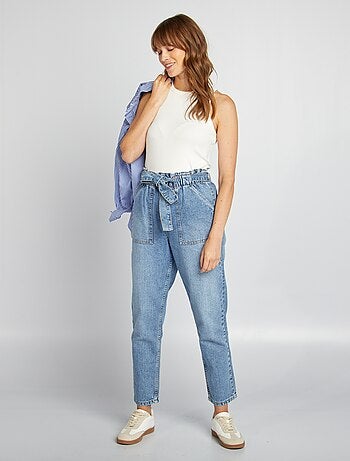 Pantalon denim mom avec ceinture à nouer