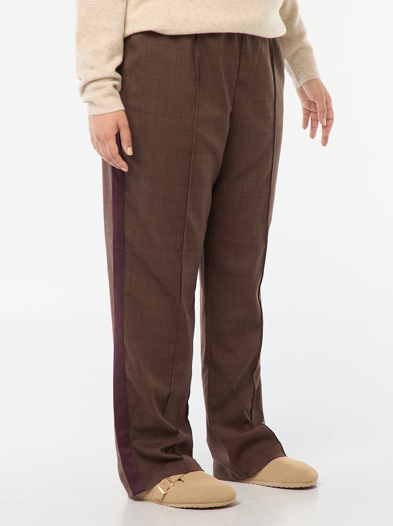 Pantalon droit à carreaux avec bande sur les côtés Marron - Kiabi