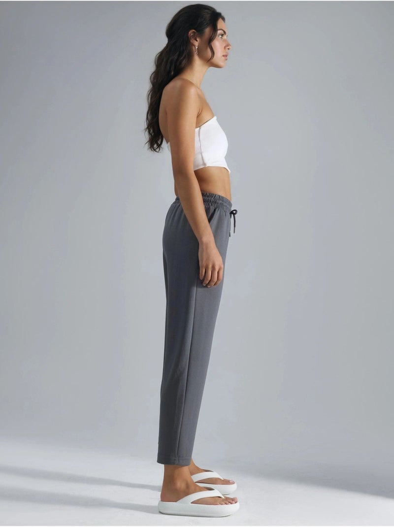 Pantalon droit à enfiler, coupe classique Gris - Kiabi