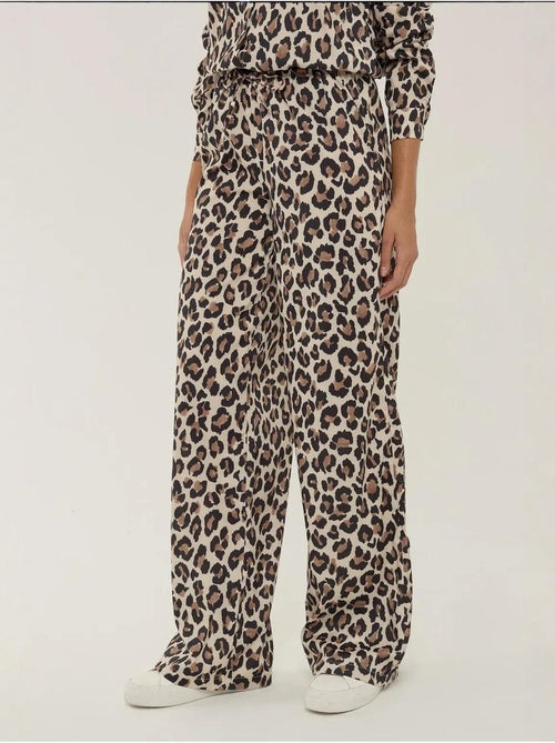 Pantalon droit à imprimé léopard - Kiabi