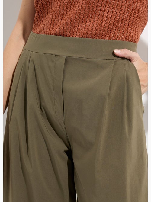 Pantalon droit à pinces ceinture élastiquée - Afibel - Kiabi Pantalon droit à pinces ceinture élastiquée - Afibel - Kiabi