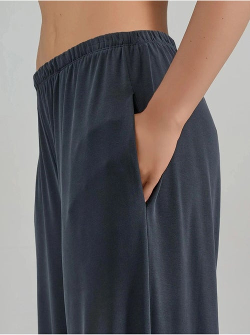 Pantalon droit à taille élastique busem - Kiabi Pantalon droit à taille élastique busem - Kiabi