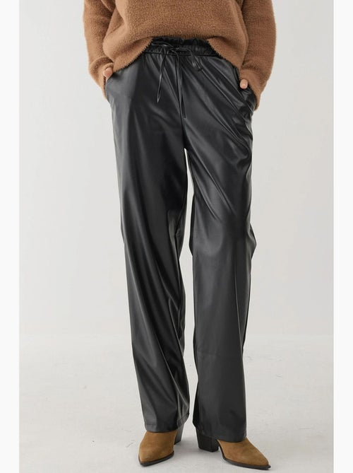 Pantalon droit à taille élastique en similicuir hiccup - Kiabi