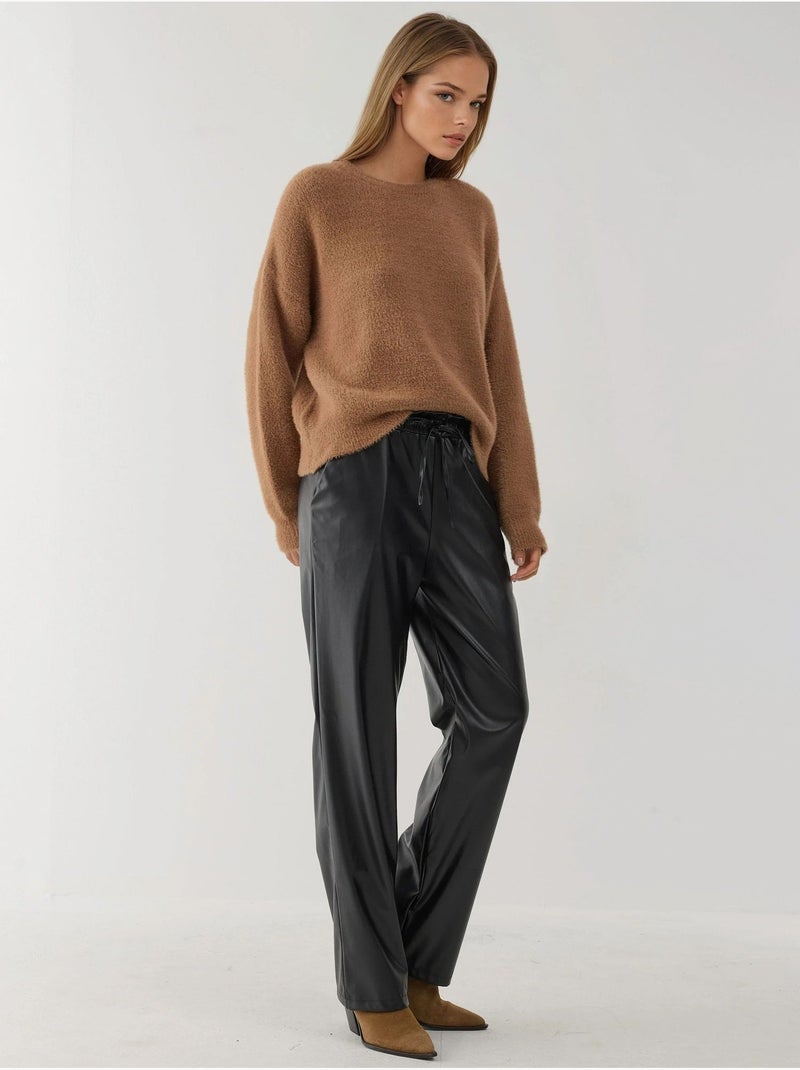 Pantalon droit à taille élastique en similicuir Noir - Kiabi