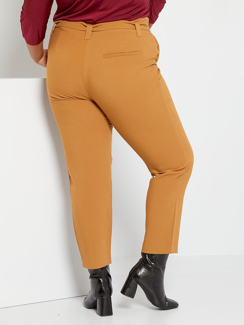 Pantalon droit Oural avec ceinture ajustable