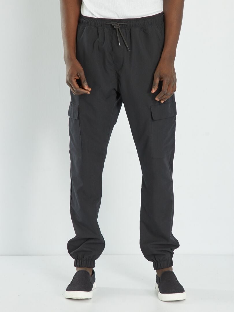 Pantalon droit avec poches cargos noir - Kiabi