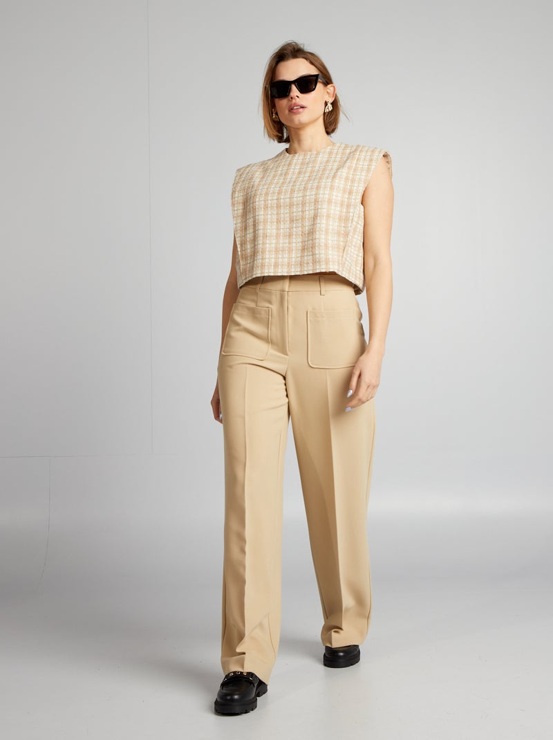 Pantalon droit avec poches plaquées Beige - Kiabi
