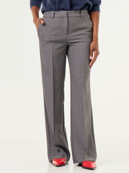 Pantalon droit avec taille ceinturée - Kiabi Pantalon droit avec taille ceinturée - Kiabi