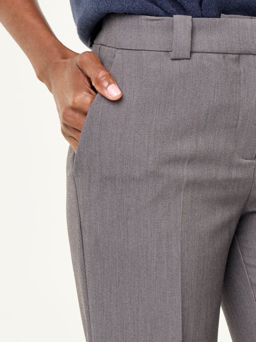 Pantalon droit avec taille ceinturée - Kiabi Pantalon droit avec taille ceinturée - Kiabi