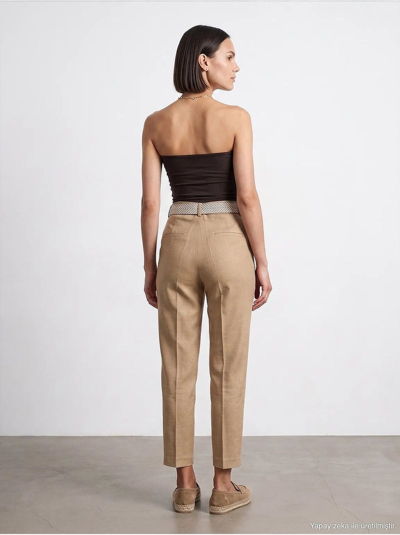 Pantalon droit en crêpe à plis dilvin Grège - Kiabi