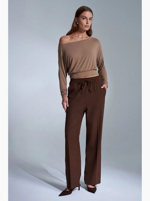 Pantalon droit en crêpe femme dilvin - Kiabi Pantalon droit en crêpe femme dilvin - Kiabi