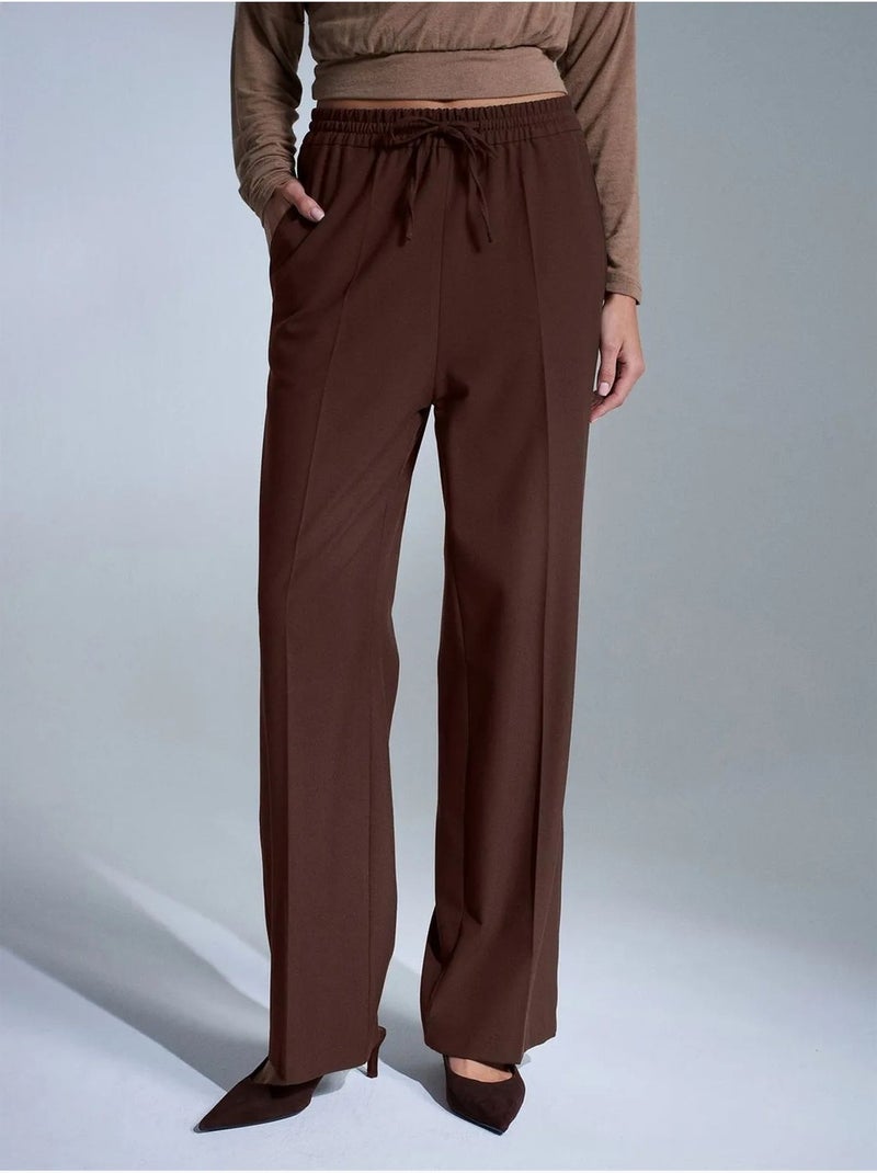 Pantalon droit en crêpe femme dilvin Marron - Kiabi