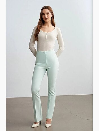 Pantalon droit en crêpe pour femme dilvin
