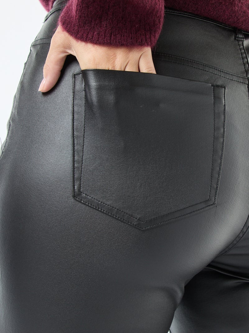 Pantalon droit en matière satinée Noir - Kiabi
