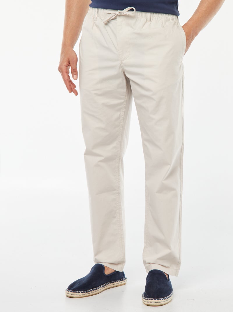 Pantalon droit en popeline craquante Gris clair - Kiabi