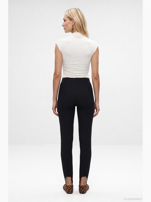 Pantalon droit femme dilvin - Kiabi Pantalon droit femme dilvin - Kiabi