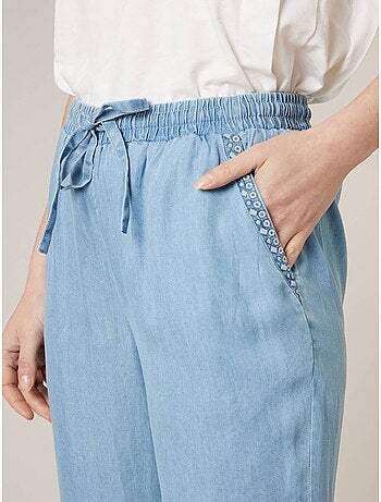 Pantalon droit femme en lyocell 'Deeluxe'