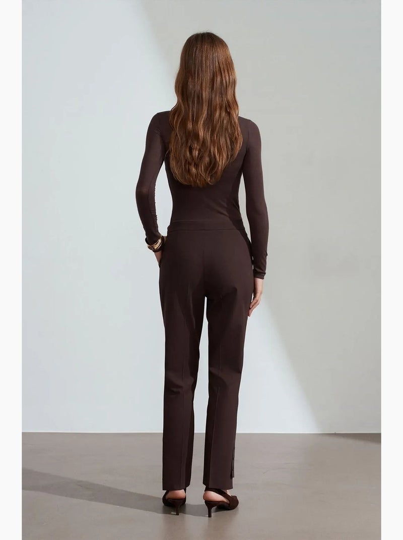 Pantalon droit femme taille mi-haute en crêpe dilvin Marron foncé - Kiabi