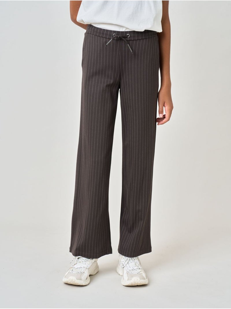 Pantalon droit fille à rayures 'deeluxe' Marron - Kiabi