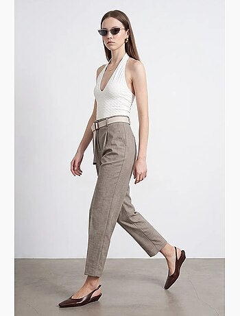 Pantalon droit longueur cheville avec ceinture dilvin