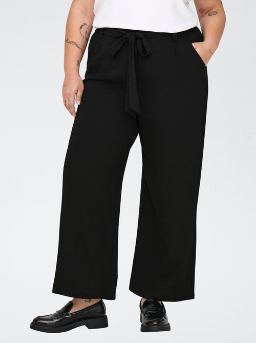 Pantalon droit 'Only Carmakoma' - Kiabi