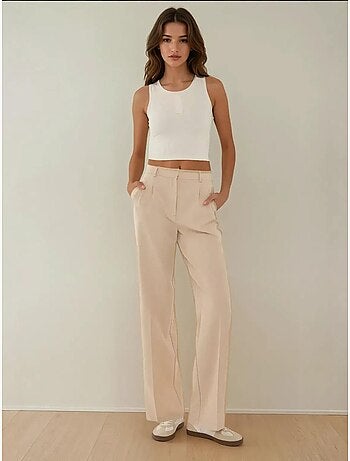 Pantalon droit plissé taille moyenne