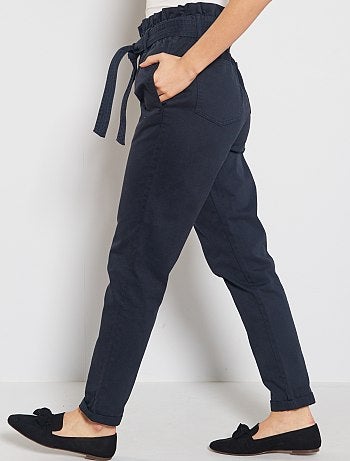 Pantalon droit taille ceinturée - Kiabi