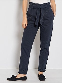 Pantalon droit taille ceinturée - Kiabi