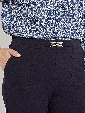 Pantalon droit taille élastiquée ceinture bijou
