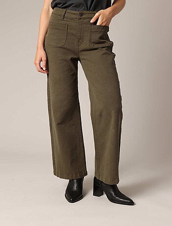 Pantalon droit taille haute à poches plaquées femme. 'Deeluxe'